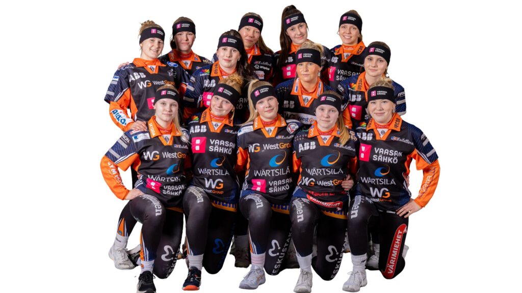 Mailattaret Naisten Suomensarja ja Tyttöjen Superpesis